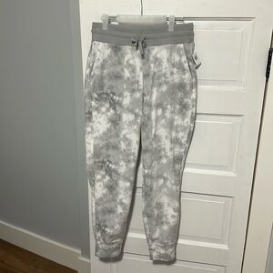 High waisted fleece joggers!